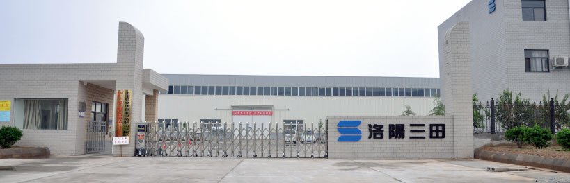 工廠大門(mén)_洛陽(yáng)三田倉(cāng)儲(chǔ)設(shè)備有限公司